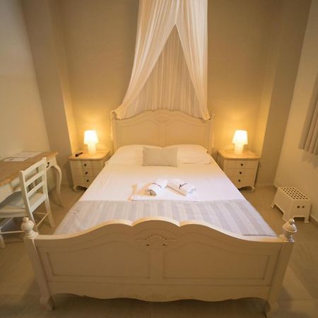 Alicelia Boutique Inn Vathy  Extérieur photo