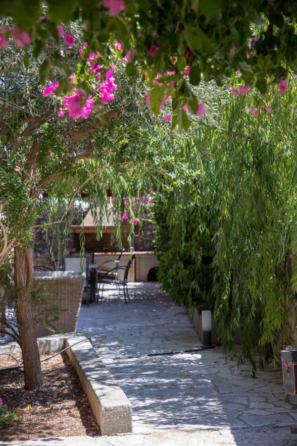 Alicelia Boutique Inn Vathy  Extérieur photo