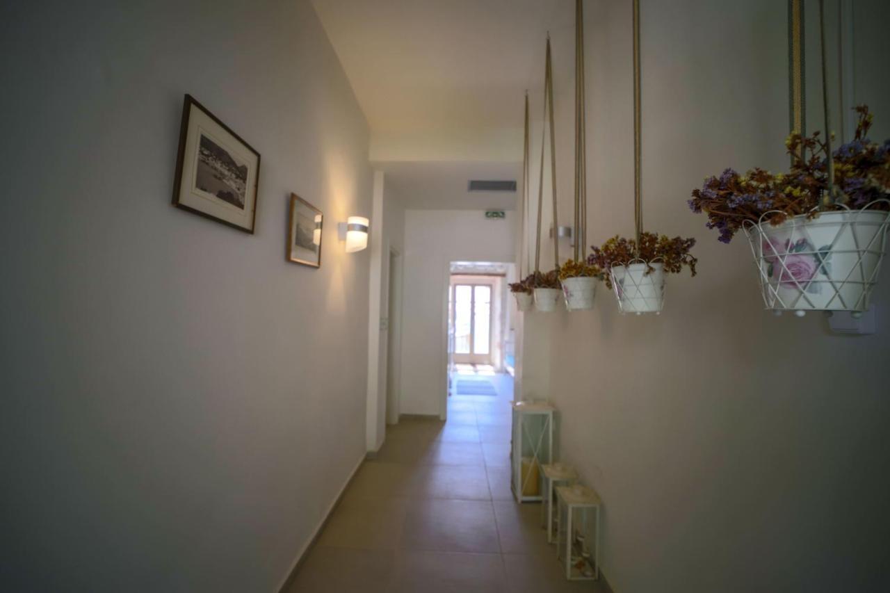 Alicelia Boutique Inn Vathy  Extérieur photo